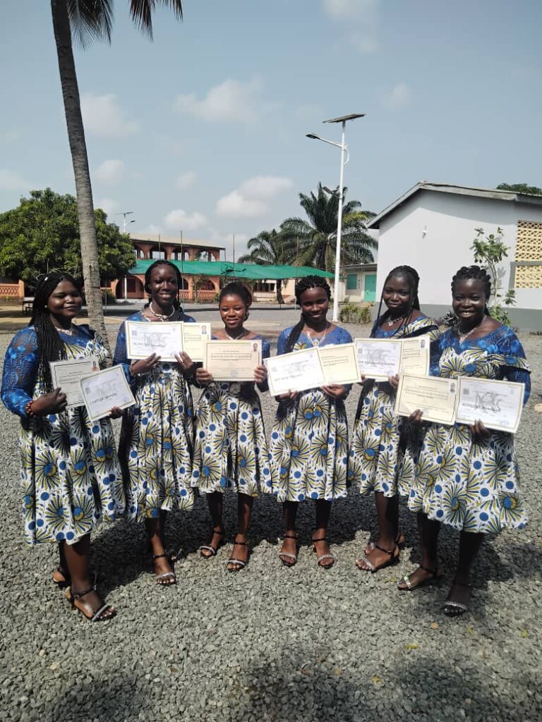 Diplomées couturières